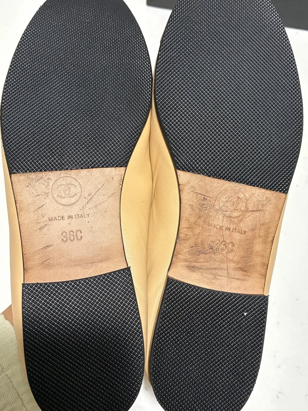 CHANEL Two-Tone Beige and Black Cap-Toe Ballet Flats